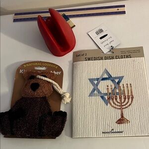 Brown Bear Kitchen Loofah and Swedish Dish Cloths plus silicone pot grabber